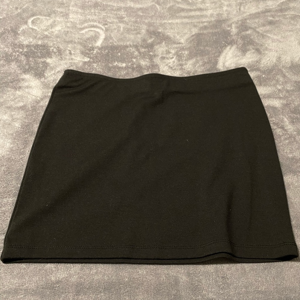 Black skirt